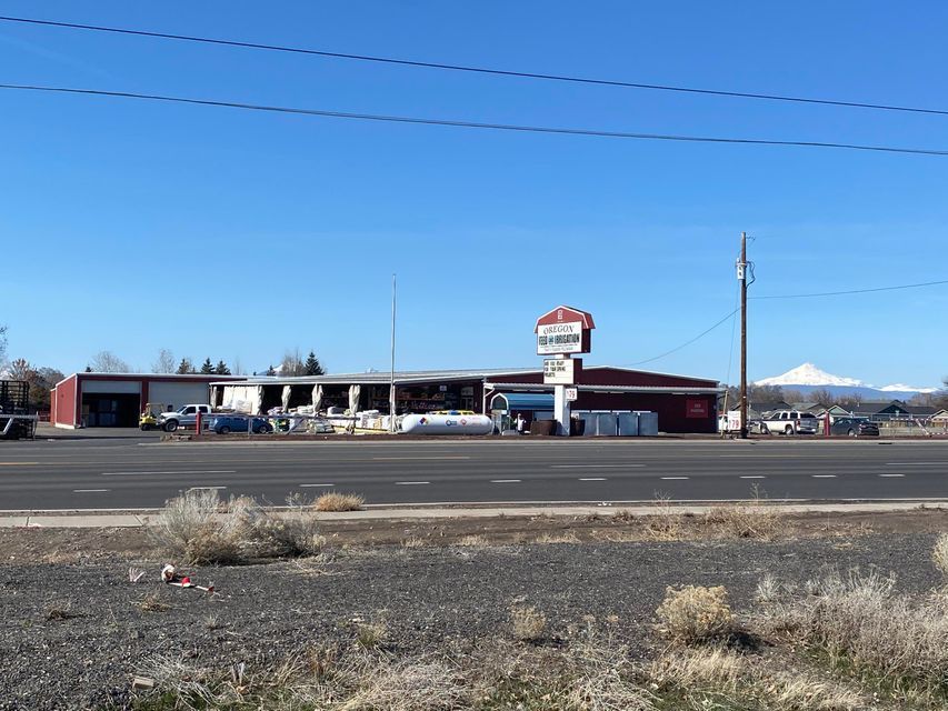 2036 NW Canal Blvd, Redmond, OR 97756